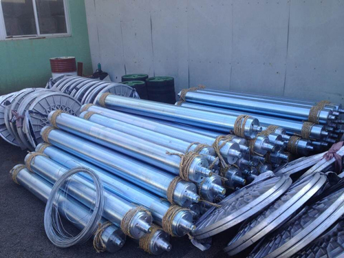 Water jet loom and parts