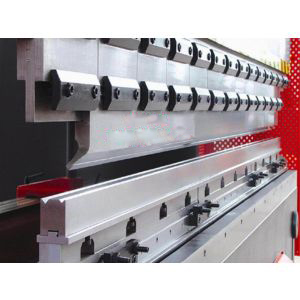 Bending plate cutter