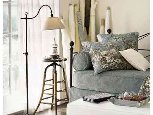Floor lamp